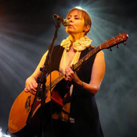 Suzanne Vega