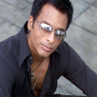 Jon Secada