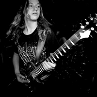 Alien Weaponry