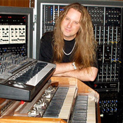 Erik Norlander